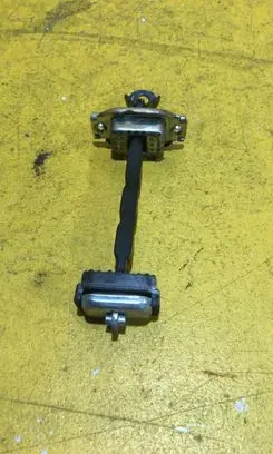 Honda Accord Front door check strap stopper RZ1R3P5K9