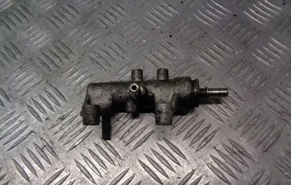 Alfa Romeo 147 Fuel distributor 55203803