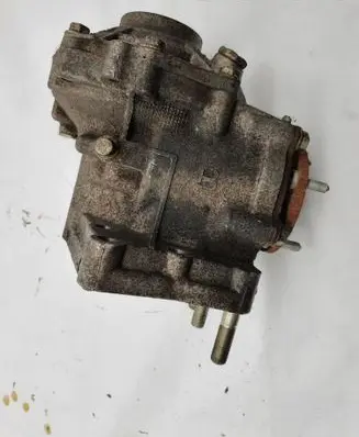 Toyota RAV 4 (XA30) Gearbox transfer box case 