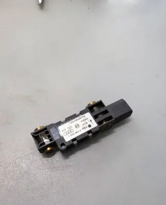 Audi A4 S4 B6 8E 8H Airbag deployment crash/impact sensor 8E0959643A 170303 02318010N7S4