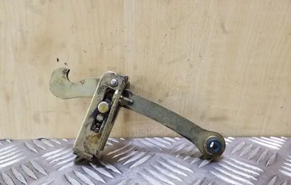 Ford Maverick Loading door check strap stopper 