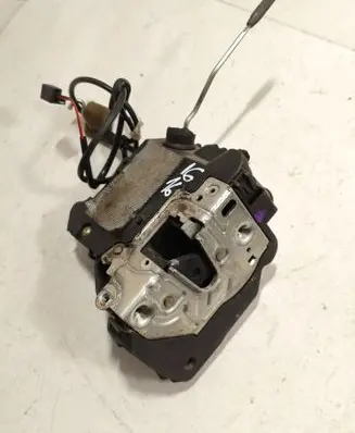Mercedes-Benz E W211 Front door lock 2117200635