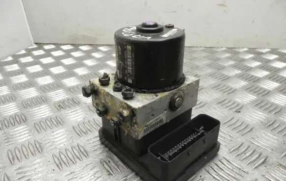 Nissan Almera Tino ABS control unit/module 47660BU915