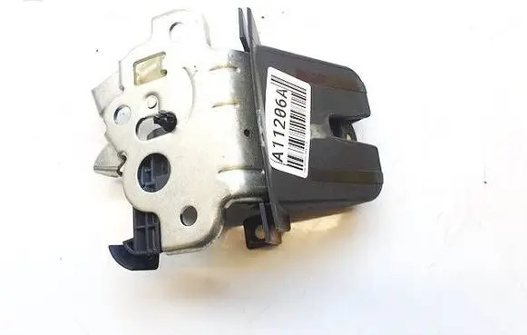 Skoda Superb B6 (3T) Tailgate/trunk/boot lock/catch/latch 3T5827520A