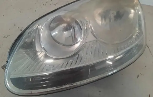 Volkswagen Golf IV Headlight/headlamp
