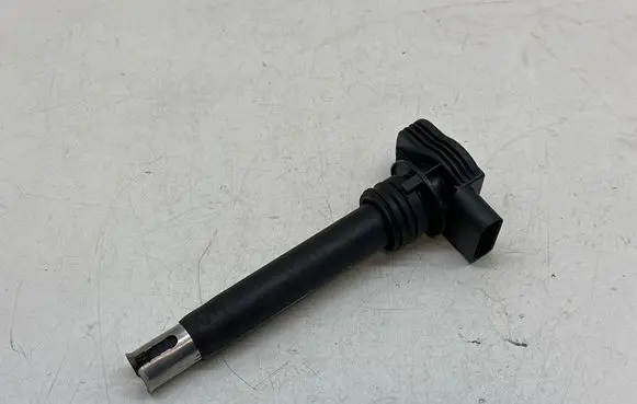Audi A5 8T 8F High voltage ignition coil 0221604115