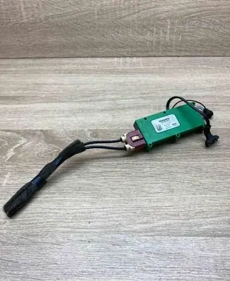 Volvo S40 Aerial antenna amplifier 30737917 28019205