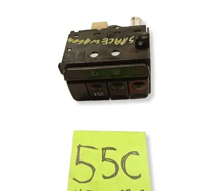 Mitsubishi Space Wagon A set of switches MR311681