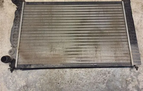 Audi A6 S6 C5 4B Coolant radiator