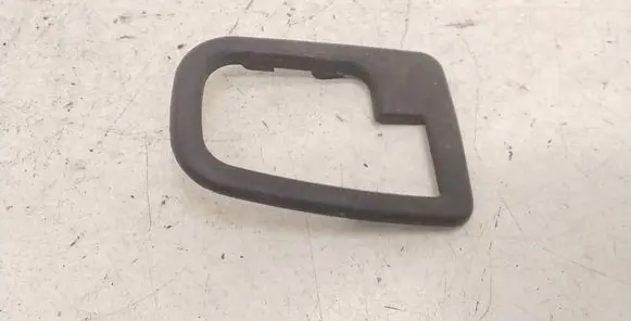 BMW 3 E36 Front door handle cover 51221960646