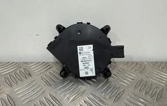 Audi Q7 4M Seat fan/blower 4N0963575A