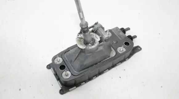 Audi TT TTS Mk2 Gear shifter/selector 1K0711061B