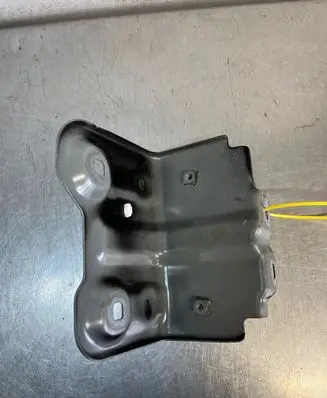 Renault Captur II Fender mounting bracket DORENAULTCAPTURII2