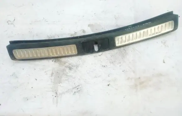 Toyota Corolla Verso AR10 Other trunk/boot trim element 6942205010 69422-05010