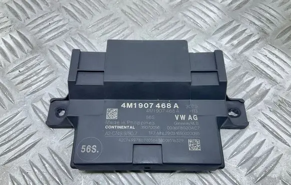 Audi A4 S4 B9 Gateway control module 4M1907468A