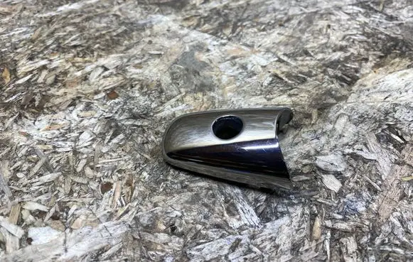 Infiniti QX80 Front door handle cover 