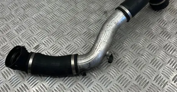 BMW 5 E60 E61 Intercooler hose/pipe 7790090 10305924