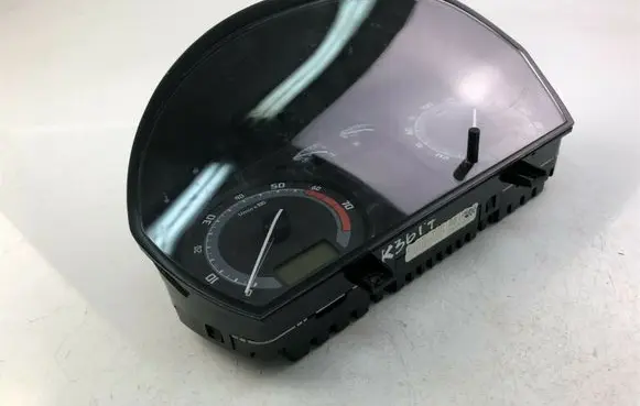 Skoda Fabia Mk1 (6Y) Speedometer (instrument cluster) 6Y0920881M K3617