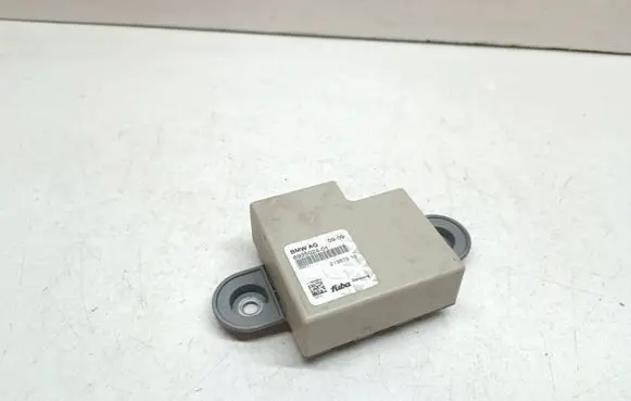 BMW 3 E90 E91 Aerial antenna amplifier 6935024