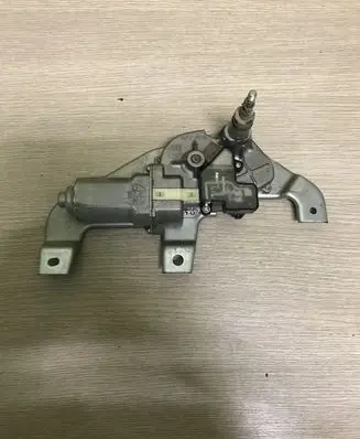 Suzuki SX4 Rear window wiper motor