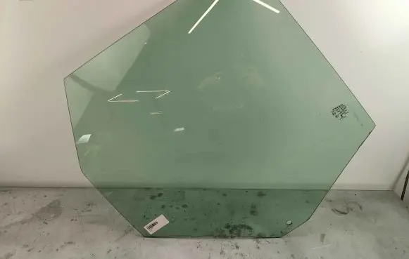 Volvo XC60 Rear door window glass 31424757 32244875
