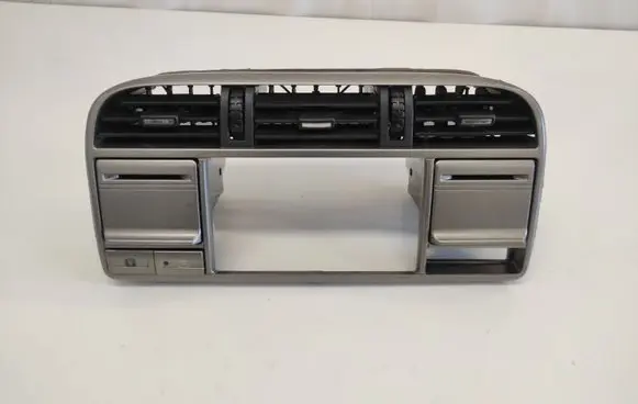 Nissan X-Trail T30 Dash center air vent grill E5715181500 KH000393
