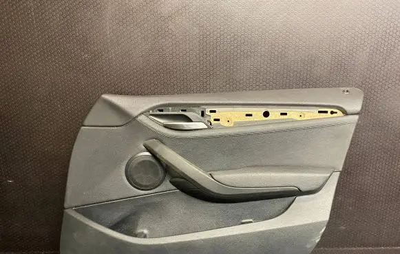 BMW X1 E84 Front door card panel trim 912721401 22012010