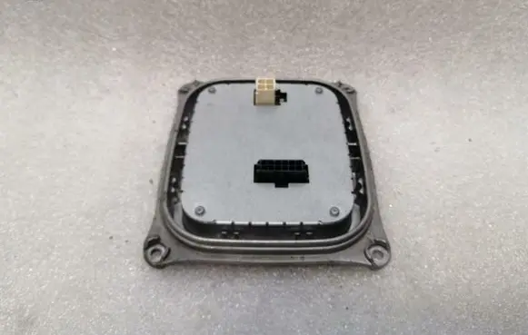 Mercedes-Benz S W221 Headlight ballast module Xenon A2219008001