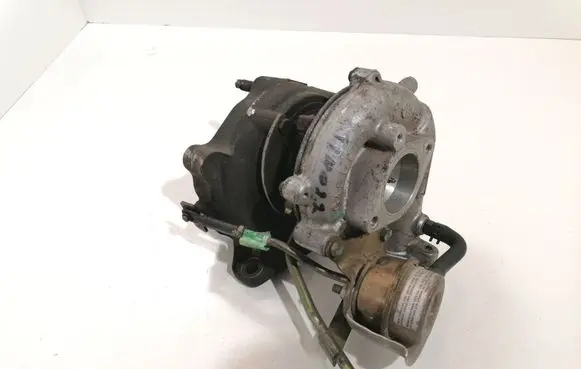 Nissan Almera Tino Turbo 144114U110 GT1548