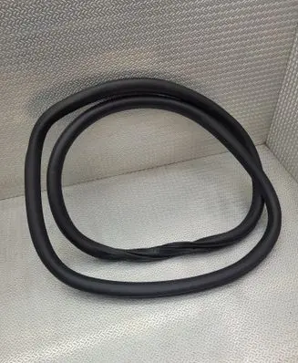 Peugeot 308 Rear door rubber seal (on body) 9837693780