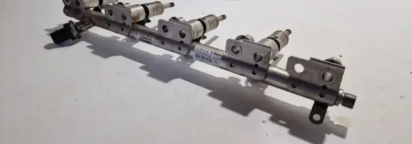 Ford Mustang VI Fuel injectors set EJ7E9F797DB 090098875809 D7L74