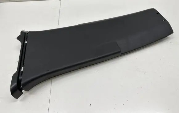 Volkswagen Golf Sportsvan (B) pillar trim (bottom) 510867291
