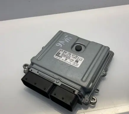 Mercedes-Benz E W211 Engine control unit/module A6421504779 1039S09362 0281012402