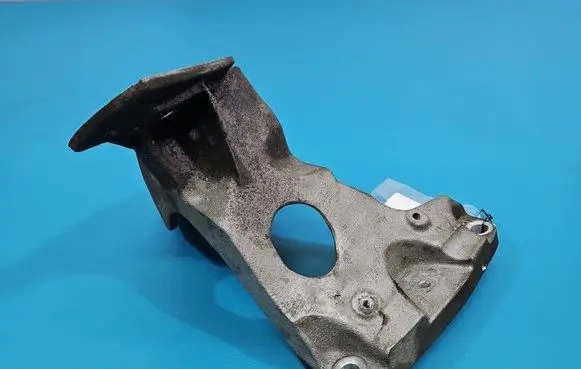 Bentley Continental Engine mounting bracket 3W0199308D IMPRK1599109
