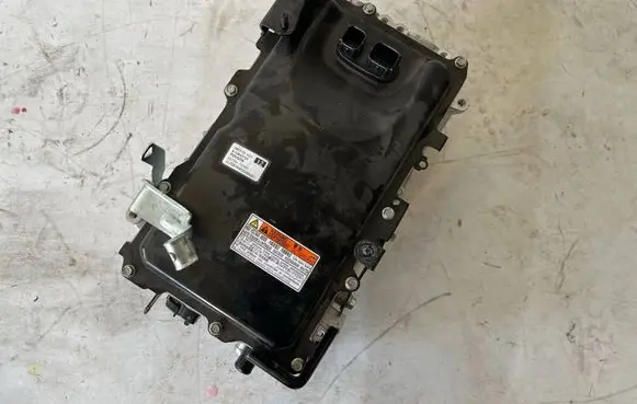 Toyota Corolla E210 E21 Voltage converter inverter 6920076060