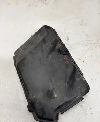Mercedes-Benz E W211 Fuse box cover A2115400182 57981 08511050