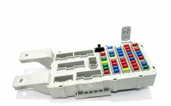Hyundai Santa Fe Fuse module 919502B400