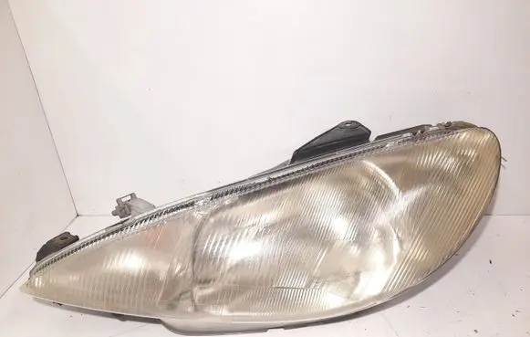 Peugeot 206 Headlight/headlamp