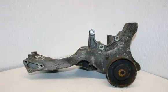 Audi A4 S4 B6 8E 8H Generator/alternator bracket 06D903143C