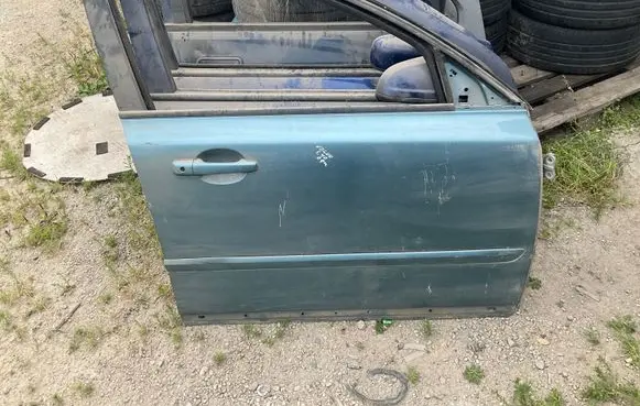 Volvo S40 Front door
