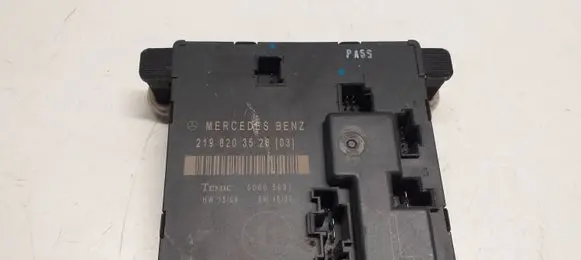 Mercedes-Benz CLS C219 Door control unit/module 2198203526