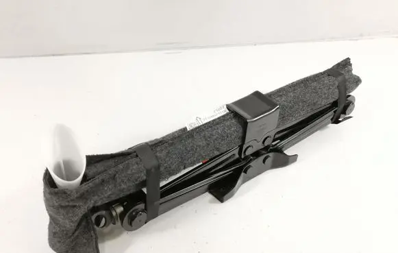 Ford F150 Lift Jack ML3417080AB