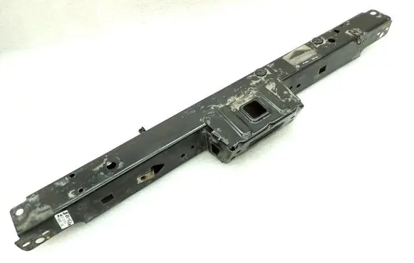 Opel Zafira C Radiator mount bracket 20782429 1312154