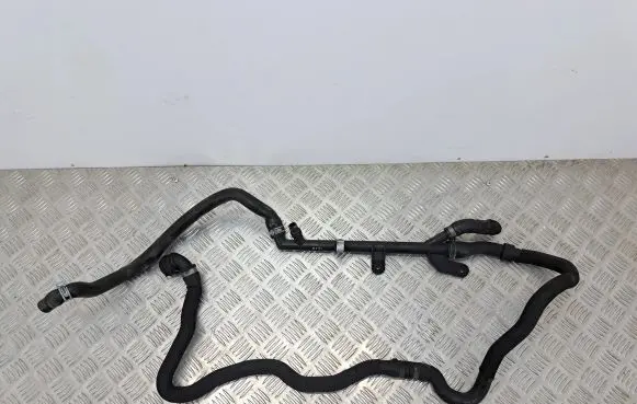 BMW 5 GT F07 Engine coolant pipe/hose 9170342 9169918