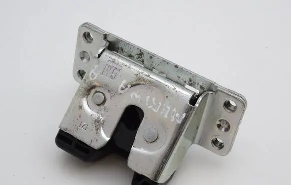 Opel Meriva A Tailgate/trunk/boot lock/catch/latch 90563999