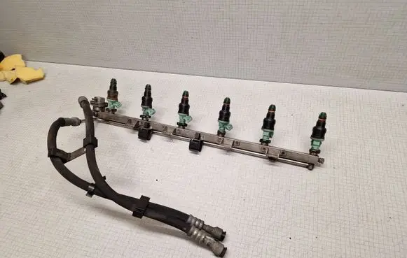 BMW 5 E39 Fuel injectors set 280150415