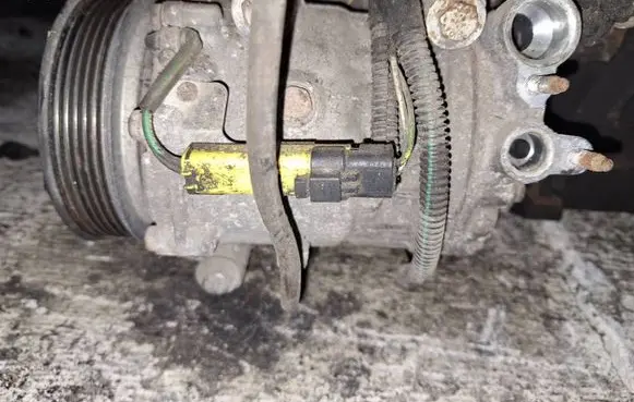 Peugeot 407 Air conditioning (A/C) compressor (pump) 9648138980