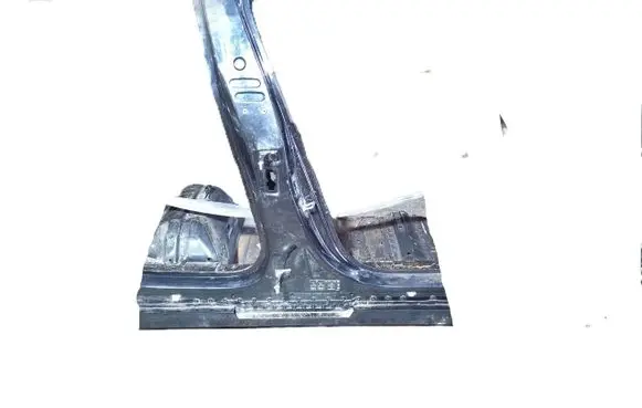 Porsche Taycan 9J1 Pillar (middle) 
