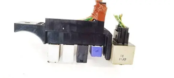 Toyota Avensis T250 Fuse box set