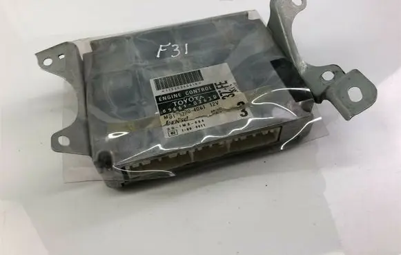 Toyota Corolla E110 Other control units/modules 8966102630